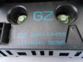 Recambio de pantalla multifuncion para opel corsa c essentia referencia OEM IAM 5WK70005 SIEMENS