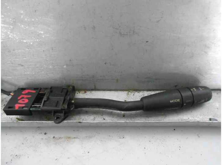 Recambio de mando radio volante para peugeot 406 berlina (s1/s2) stdt referencia OEM IAM 96189184ZL 