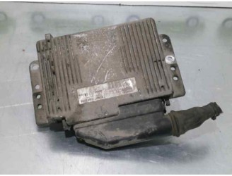 Recambio de centralita motor uce para renault laguna (b56) 1.8 referencia OEM IAM 7700864458 S113717115D SIEMENS