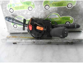 Recambio de mando luces para renault clio ii fase i (b/cbo) 1.2 alize referencia OEM IAM 770045279 61670049 VALEO