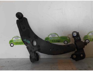 Recambio de brazo suspension inferior delantero derecho para kia carens 1.8 ls monovolumen referencia OEM IAM 