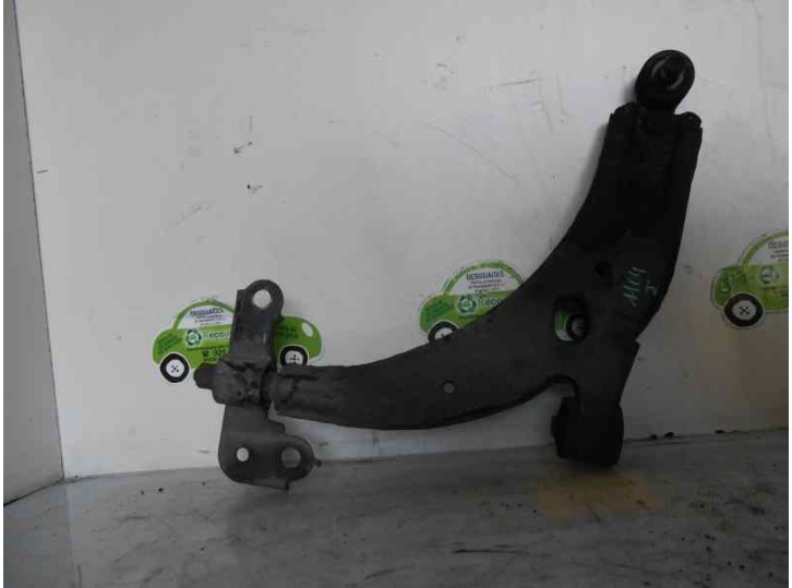 Recambio de brazo suspension inferior delantero izquierdo para kia carens 1.8 ls monovolumen referencia OEM IAM 