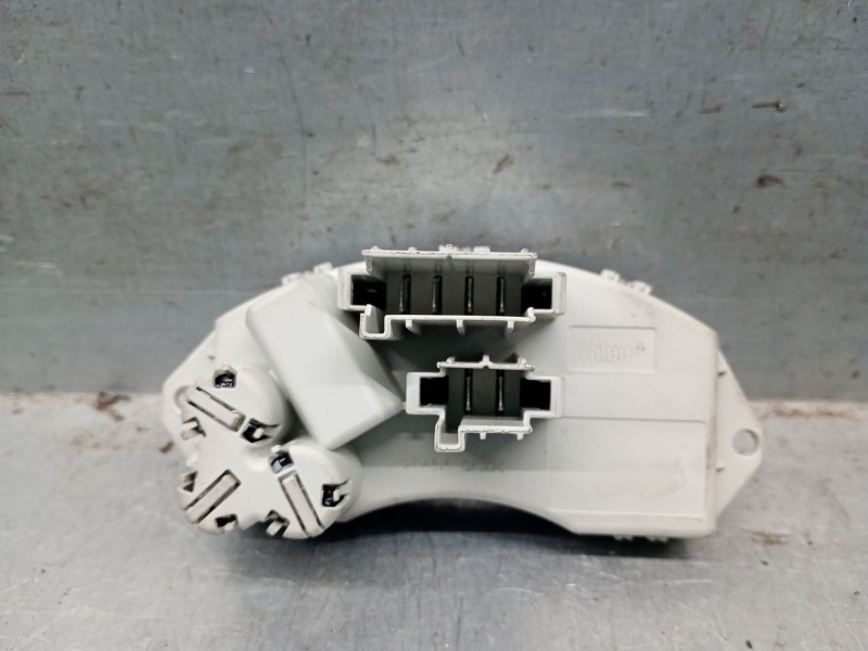 Recambio de resistencia calefaccion para bmw 3 (e90) 320 d referencia OEM IAM 73040157 64119265892 