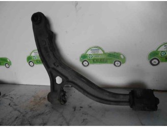 Recambio de brazo suspension inferior delantero izquierdo para chrysler voyager (gs) 2.0 16v cat referencia OEM IAM 04684097 950