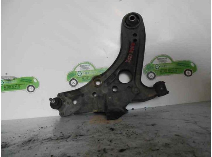 Recambio de brazo suspension inferior delantero derecho para volkswagen polo berlina (6n2) 1.4 16v referencia OEM IAM 