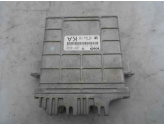 Recambio de centralita motor uce para opel vectra b berlina 2.0 16v di cat (x 20 dtl / ld3) referencia OEM IAM 90464735 02810013