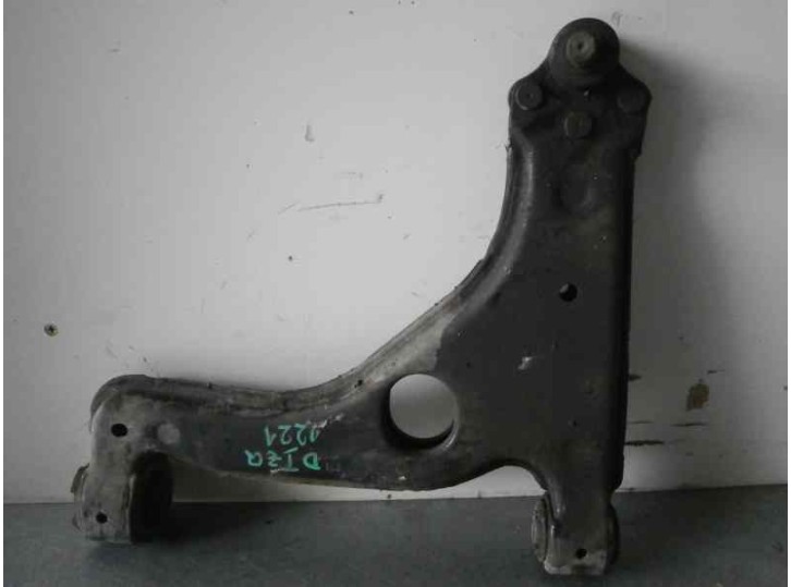 Recambio de brazo suspension inferior delantero izquierdo para opel vectra b berlina 2.0 16v di cat (x 20 dtl / ld3) referencia 