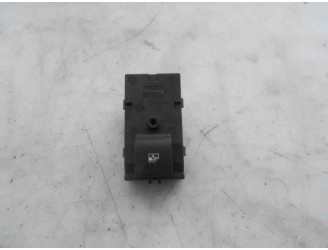 Recambio de mando elevalunas trasero izquierdo para chevrolet aveo 1.3 diesel cat referencia OEM IAM 