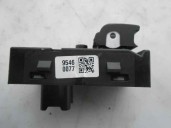 Recambio de mando elevalunas trasero izquierdo para chevrolet aveo 1.3 diesel cat referencia OEM IAM 