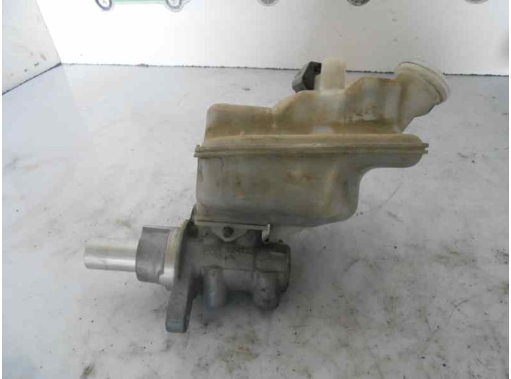Recambio de bomba freno para ford transit caja cerrada, corta (fy) (2000 =>) referencia OEM IAM 0204Y24152 BOSCH