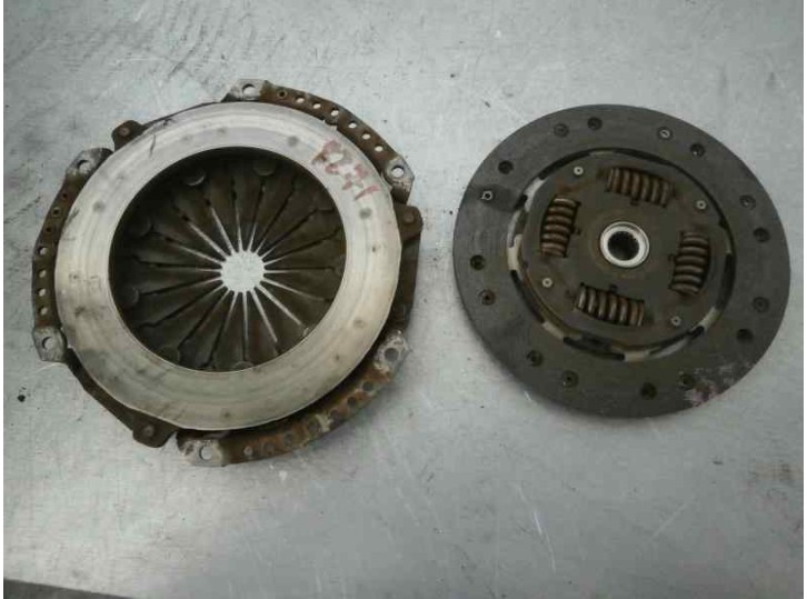 Replacement clutch kit for Fiat Ducato Combi 11 (from 03.02) 2.0 JTD cat OEM IAM reference SACHS
