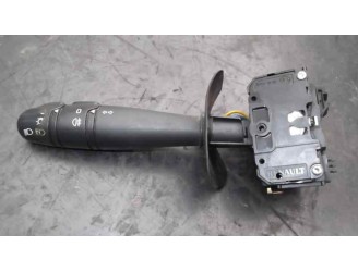 Recambio de mando luces para renault clio ii fase ii (b/cb0) 1.5 dci diesel referencia OEM IAM   