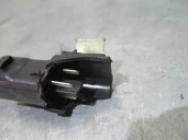 Recambio de cerradura puerta delantera izquierda para kia carnival ii 2.9 crdi cat referencia OEM IAM 4 PINES 5 PUERTAS