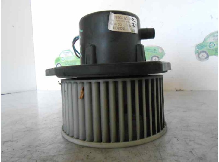 Recambio de motor calefaccion para bmw serie 3 berlina (e36) 318i referencia OEM IAM 0130111188 BOSCH