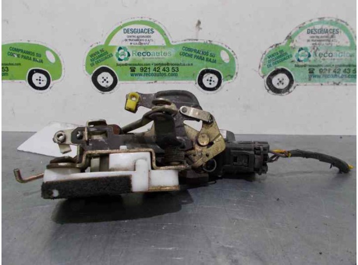 Recambio de cerradura puerta trasera derecha para ssangyong musso 2.9 diesel referencia OEM IAM   5 PUERTAS