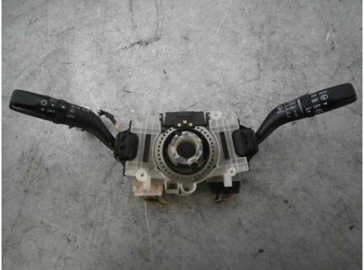 Recambio de mando luces para mazda 6 monovolumen (gy) 2.0 diesel cat referencia OEM IAM 17D318 