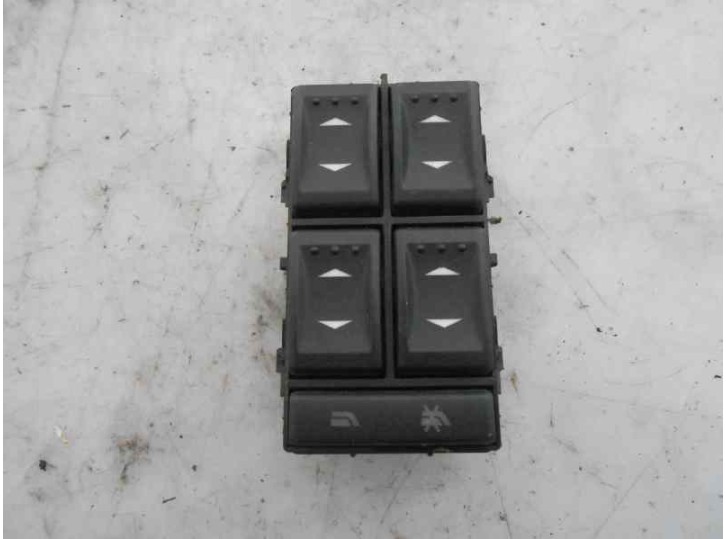 Replacement front left window regulator switch for Ford Mondeo Turnier (GE) 2.0 TDCi TD CAT OEM IAM reference 1S7T17A553DC 