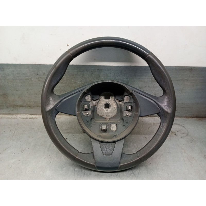 Recambio de volante para ford ka (ru8) 1.3 tdci referencia OEM IAM 1567626 1567626 