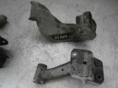 Replacement front left upper suspension arm for Nissan Primera sedan/estate (P10/W10) 2.0 16V cat OEM reference