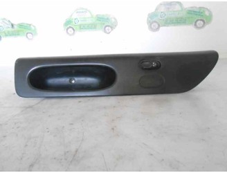 Recambio de mando elevalunas delantero derecho para renault laguna (b56) 1.8 referencia OEM IAM 7700822334  