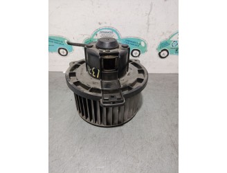 Recambio de motor calefaccion para kia carnival ii 2.9 crdi cat referencia OEM IAM   
