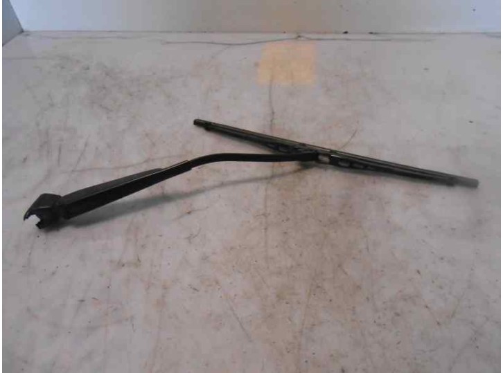 Recambio de brazo limpia trasero para seat ibiza (6k) clx referencia OEM IAM 6K6955706  