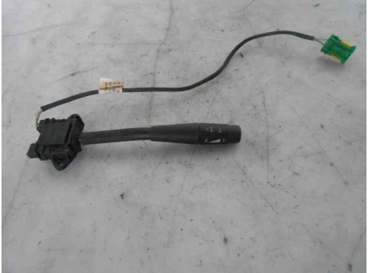 Replacement steering wheel radio control for Peugeot 206 CC 1.6 16V CAT OEM IAM reference 