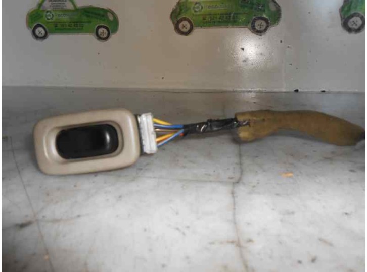 Recambio de maneta exterior delantera derecha para mazda demio (dw) 1.4 16v cat referencia OEM IAM   