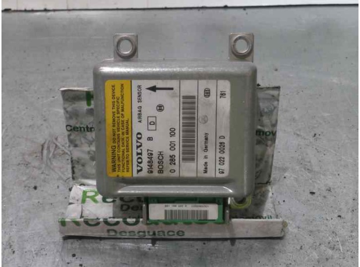 Replacement airbag control unit for Volvo S90 sedan 3.0 CAT OEM IAM reference 9148497 0285001100 BOSCH