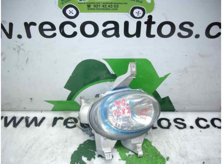 Recambio de faro antiniebla izquierdo para peugeot 206 berlina 1.4 hdi referencia OEM IAM 