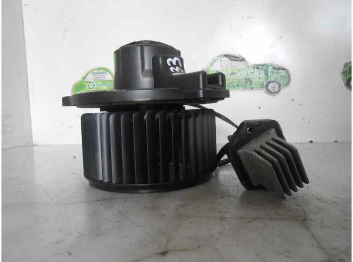 Recambio de motor calefaccion para kia carnival 2.9 crdi cat referencia OEM IAM 308830190 F00S3B2241 KAMCO