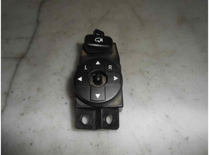 Recambio de mando retrovisor para kia carnival 2.9 crdi cat referencia OEM IAM 935404D100  