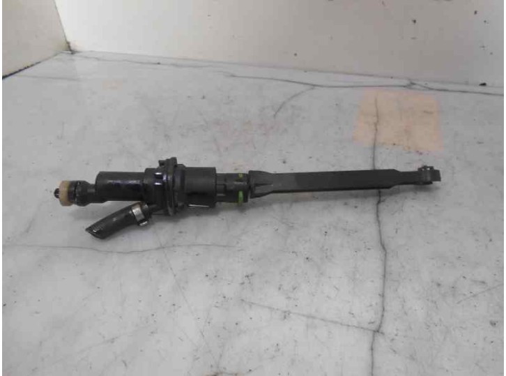 Replacement clutch pump for Peugeot 207 XS Pack OEM IAM reference 