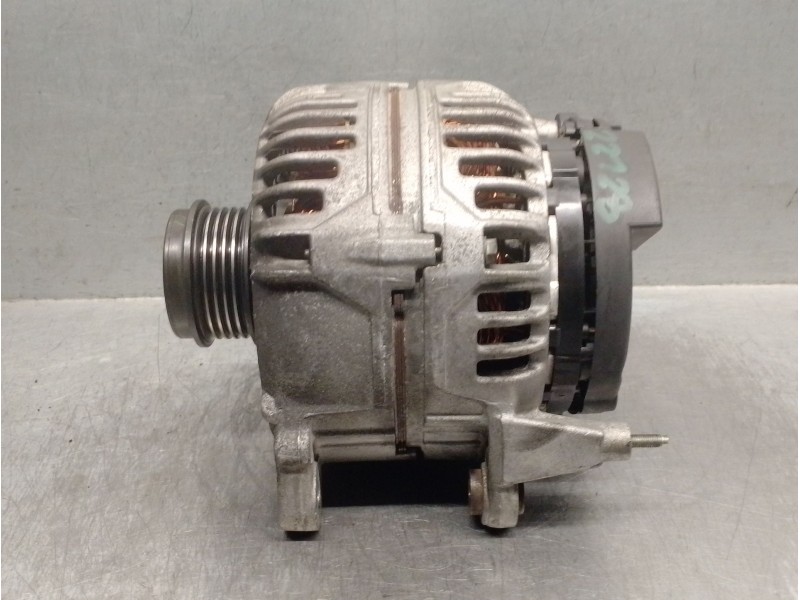 Recambio de alternador para audi a4 b5 (8d2) 1.9 tdi referencia OEM IAM 028903029B 038903018EX 