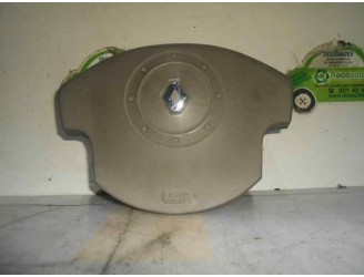 Recambio de airbag delantero izquierdo para renault megane ii familiar 1.9 dci diesel referencia OEM IAM 8200301516 034842090007