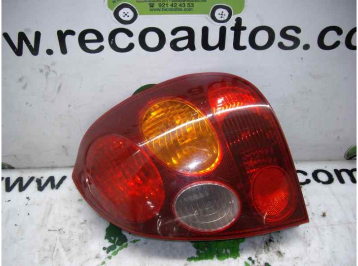 Recambio de piloto trasero derecho para toyota corolla (e11) 1.6 16v referencia OEM IAM 3 PUERTAS