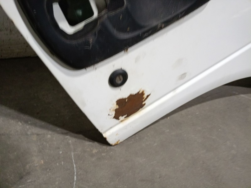 Recambio de puerta delantera derecha para nissan atleon nissan atleon referencia OEM IAM   