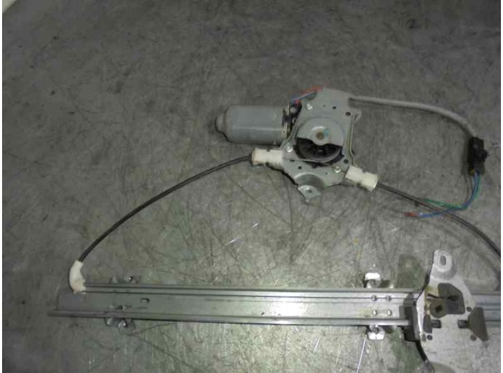Recambio de elevalunas delantero derecho para nissan primera trav. (wp11) 1.8 16v cat referencia OEM IAM 2 PINES 5 PUERTAS