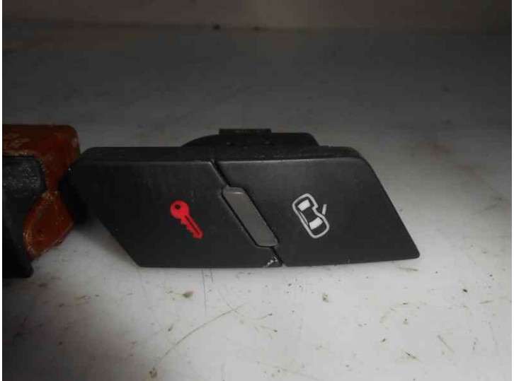 Recambio de botones salpicadero para audi a6 berlina (4f2) 2.0 tdi referencia OEM IAM 