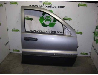 Recambio de puerta delantera derecha para chrysler jeep gr.cherokee (wj/wg) 3.1 td cat referencia OEM IAM 55135922AB GRIS PLATA 