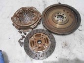 Replacement clutch kit for Peugeot 1007 Sport OEM IAM reference 9657883380 