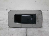 Replacement front left window regulator switch for Chrysler 300 C 3.5 OEM IAM reference 1052530AB 