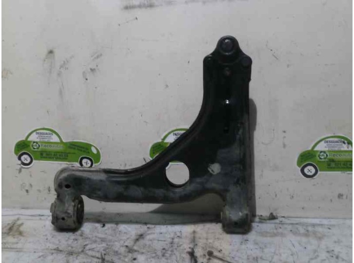 Recambio de brazo suspension inferior delantero derecho para opel vectra b berlina 1.6 16v referencia OEM IAM 