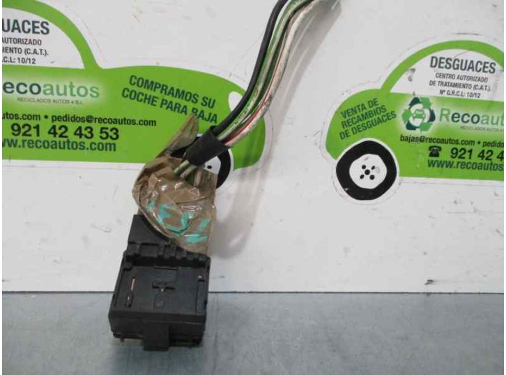 Recambio de mando elevalunas delantero derecho para lancia y10 fire lx i.e. kat referencia OEM IAM   