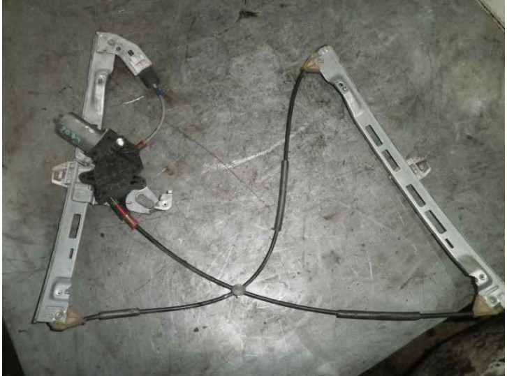 Recambio de elevalunas delantero izquierdo para peugeot 206 berlina xr referencia OEM IAM 2 PINES 3 PUERTAS