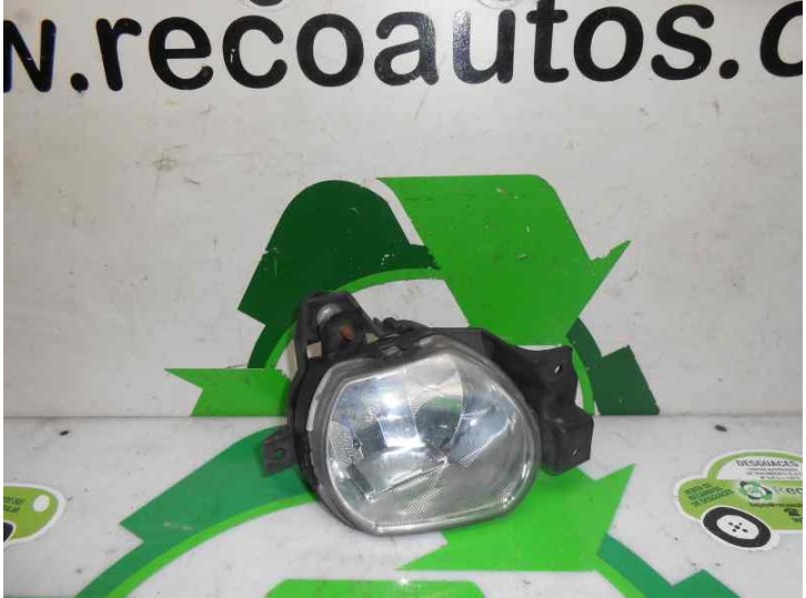 Recambio de faro antiniebla izquierdo para kia rio i hatchback (dc) 1.5 16v referencia OEM IAM 