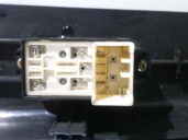 Recambio de mando elevalunas delantero derecho para kia rio i hatchback (dc) 1.5 16v referencia OEM IAM   