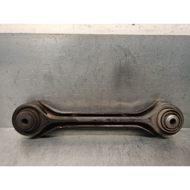 Recambio de brazo suspension inferior trasero izquierdo para bmw 3 (e90) 320 d referencia OEM IAM 33326763473 33322406292 