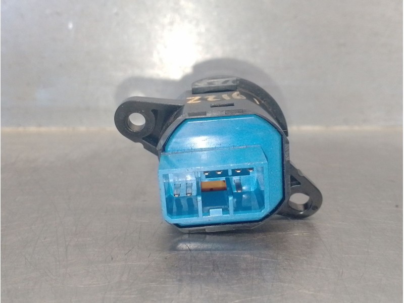 Recambio de mando retrovisor para mazda mx-3 (ec) 1.6 16v cat referencia OEM IAM 3325216  