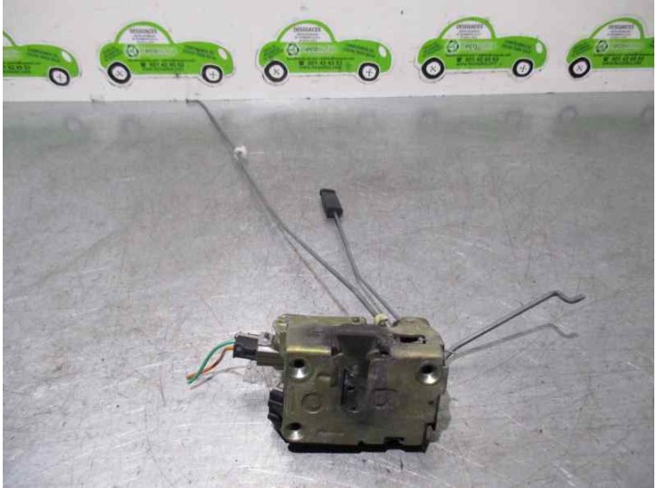 Recambio de cerradura puerta delantera derecha para renault r19 cabrio 1.8 referencia OEM IAM 2 PUERTAS